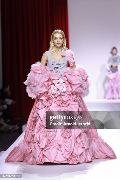 Model walks the runway at the Moschino fashion show during the Milan Fashion Week Womenswear Spring/Summer 2024 on September 21, 2023 in Milan, Italy.