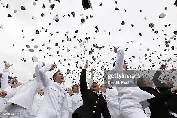 Shipyard Graduation 1,327 Us Naval Academy Graduation Stock Photos, High-Res Pictures, and ...