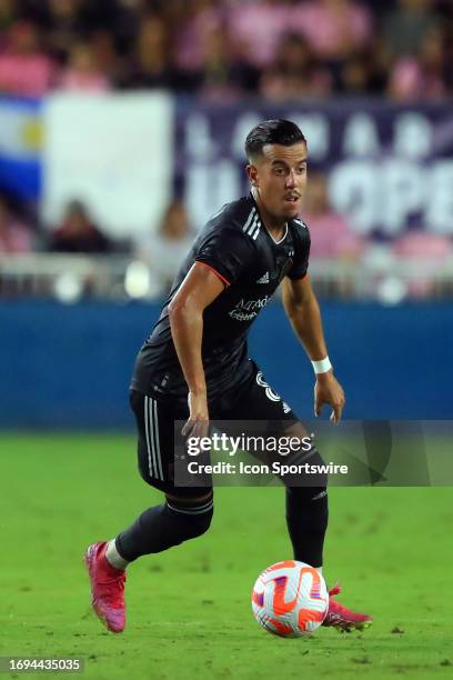 Houston midfielder Amine Bassi controls the ball during the 2023 Lamar Hunt U.S. Open Final between the Houston Dynamo on September 27, 2023 at DRV...