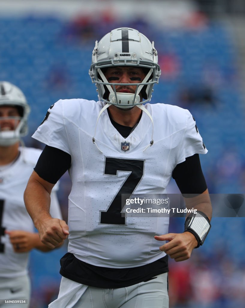Las Vegas Raiders v Buffalo Bills