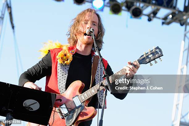 Jeff Perholtz of The Newbees performs during the Abbey Road on the River Music Festival at The Belvedere on May 24, 2013 in Louisville, Kentucky.