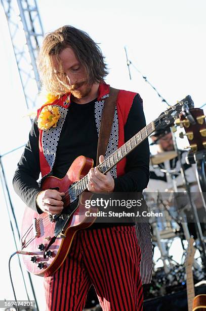 Jeff Perholtz of The Newbees performs during the Abbey Road on the River Music Festival at The Belvedere on May 24, 2013 in Louisville, Kentucky.