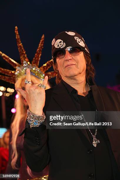 Gottfried Helnwein attends the 'Life Ball 2013 - Magenta Carpet Arrivals' at City Hall on May 25, 2013 in Vienna, Austria.