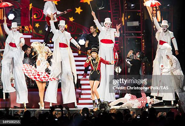 Taylor Swift, Swift plays for a sold-out crowd of more than 53,000 fans on the second of 13 North American stadium dates on The RED Tour at Cowboys...
