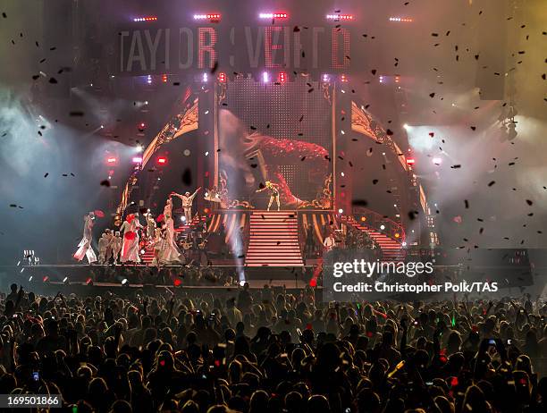 Taylor Swift, Swift plays for a sold-out crowd of more than 53,000 fans on the second of 13 North American stadium dates on The RED Tour at Cowboys...