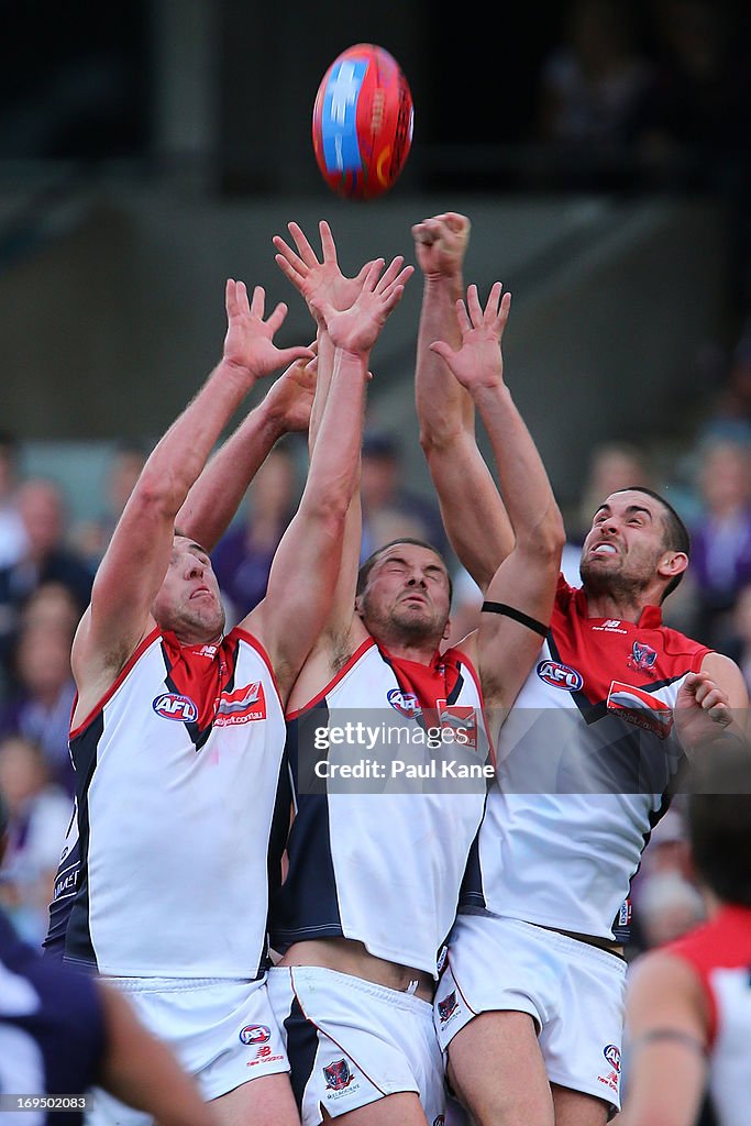 AFL Rd 9 - Fremantle v Melbourne