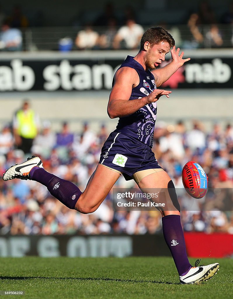 AFL Rd 9 - Fremantle v Melbourne