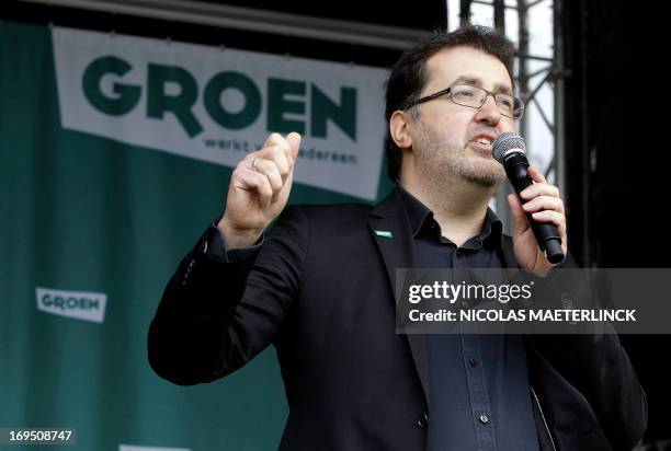 Flemish green party Chairman Wouter Van Besien speaks during the first members day of the party on May 26, 2013 in Leuven, Belgium. AFP PHOTO / BELGA...