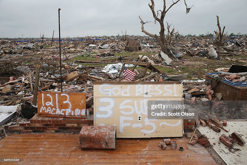 Residents Of Moore, OK Gather For Memorial Service Following Deadly Tornado