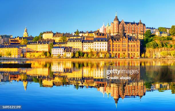 södermalm island, stockholm - estocolmo imagens e fotografias de stock