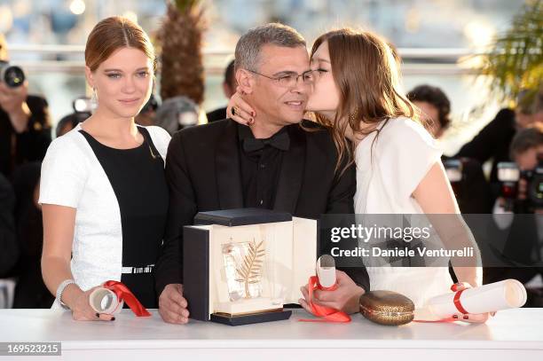 Actress Lea Seydoux, director Abdellatif Kechiche and actress Adele Exarchopoulos pose after 'La Vie D'adele' receives the Palme D'or' at the...