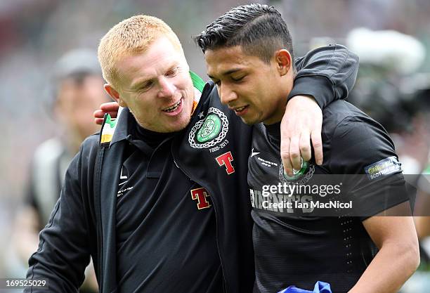 Celtic manager Neil Lennon speaks to Emilio Izaguirre after the William Hill Scottish Cup Final match between Celtic and Hibernian at Hampden Stadium...