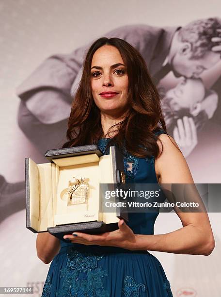 Actress Berenice Bejo, winner of 'Prix d'Interpretation Feminine' speaks at the Palme D'Or Winners Press Conference during the 66th Annual Cannes...