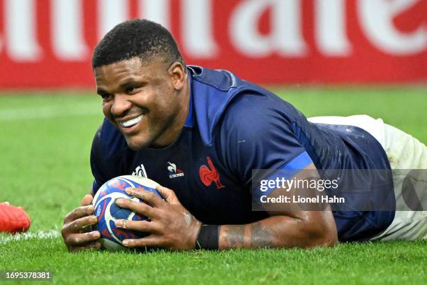 Jonathan Danty of France reacts after scoring a try during the Rugby World Cup France 2023 match between France and Namibia at Stade Velodrome on...