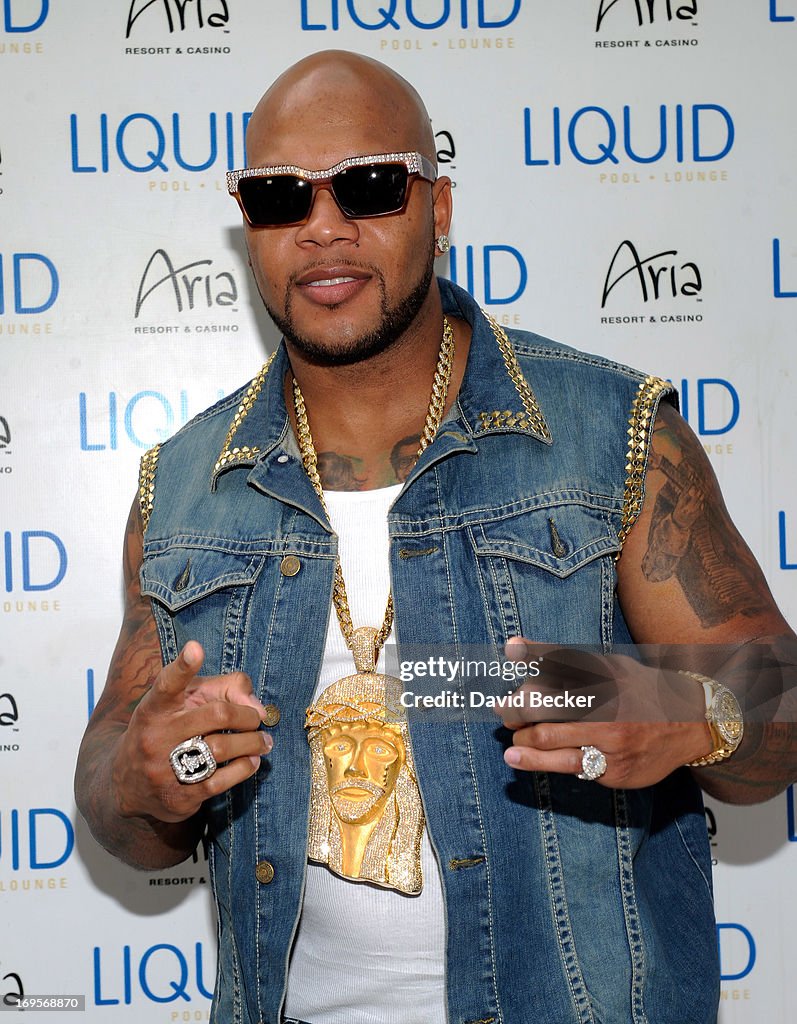 Flo Rida Treats Fans To A Memorial Day Performance At Liquid Pool Lounge At ARIA