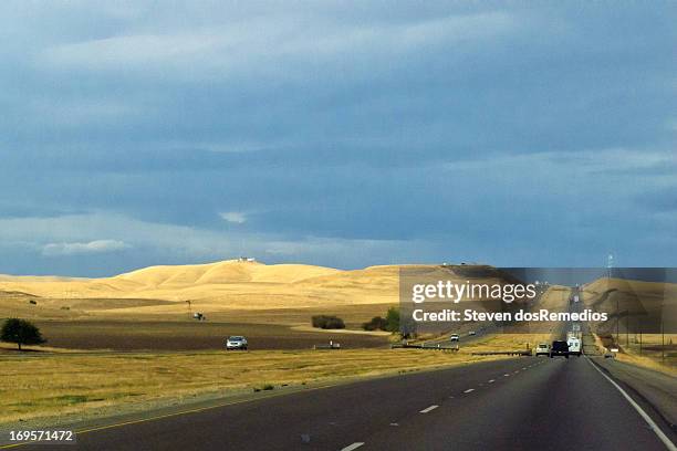 interstate - lost hills california stock pictures, royalty-free photos & images