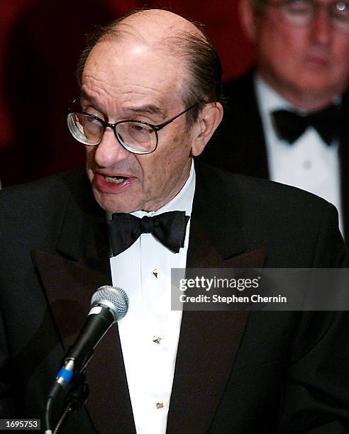 Federal Reserve Board Chairman Alan Greenspan addresses the Economic Club Decemeber 19, 2002 in New York City, New York.