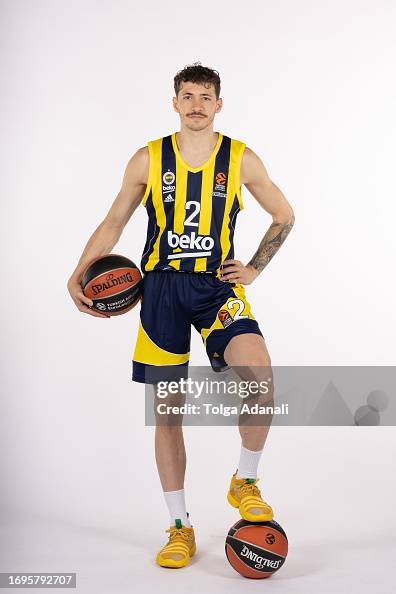 Sehmus Hazer, 2 poses during 2023/2024 Turkish Airlines EuroLeague