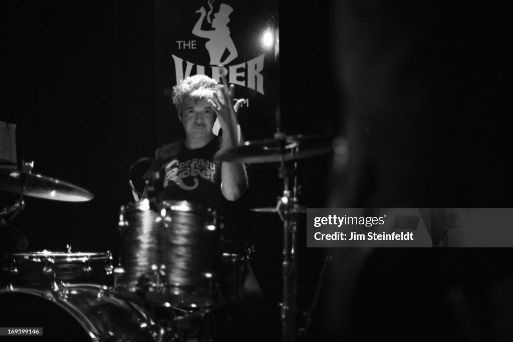 The International Swingers At The Viper Room