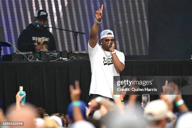 Elly The Rapper 4,456 Nelly The Rapper Stock Photos, High-Res Pictures, and Images ...