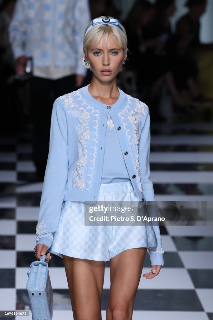 Versace - Runway - Milan Fashion Week - Womenswear Spring/Summer 2024