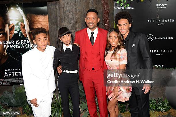 Jaden Smith, Willow Smith, Will Smith, Jada Pinkett Smith and Trey Smith attend the "After Earth" premiere at Ziegfeld Theater on May 29, 2013 in New...