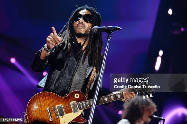 Lenny Kravitz performs onstage during the 2023 iHeartRadio Music Festival at T-Mobile Arena on September 22, 2023 in Las Vegas, Nevada.