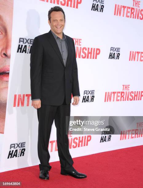 Vince Vaughn arrives at "The Internship" - Los Angeles Premiere at Regency Village Theatre on May 29, 2013 in Westwood, California.