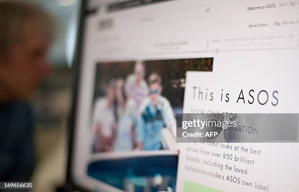 Asos Computer The Batch Page Photos and Premium High Res Pictures - Getty Images