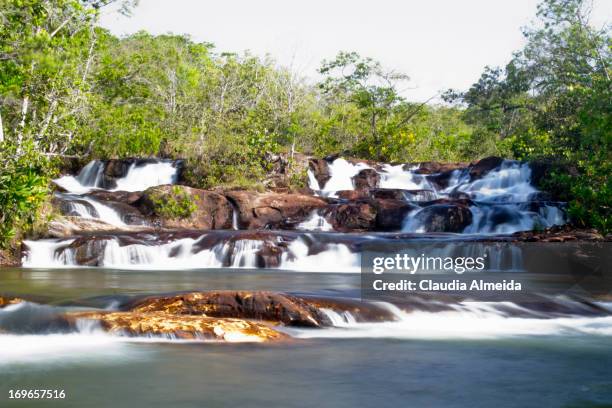 complexo de cachoeiras martinha - chapada dos guimaraes fotografías e imágenes de stock