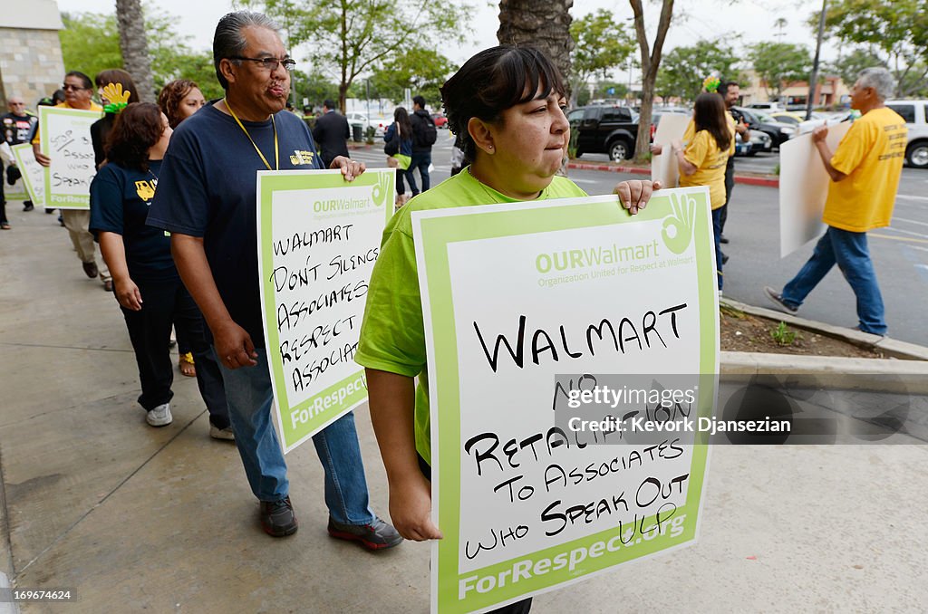 Walmart Workers Begin Bus Rally Heading To Protest At Company's Annual Meeting