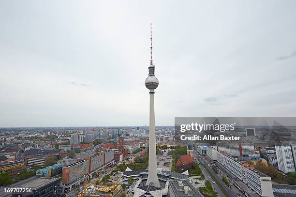 elevated view of fernsehturm tv tower - television tower berlin stock pictures, royalty-free photos & images