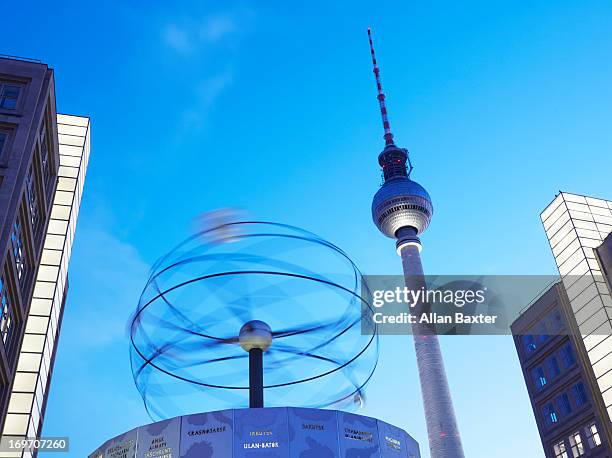 worldtime clock with television tower - berlin fernsehturm stock pictures, royalty-free photos & images