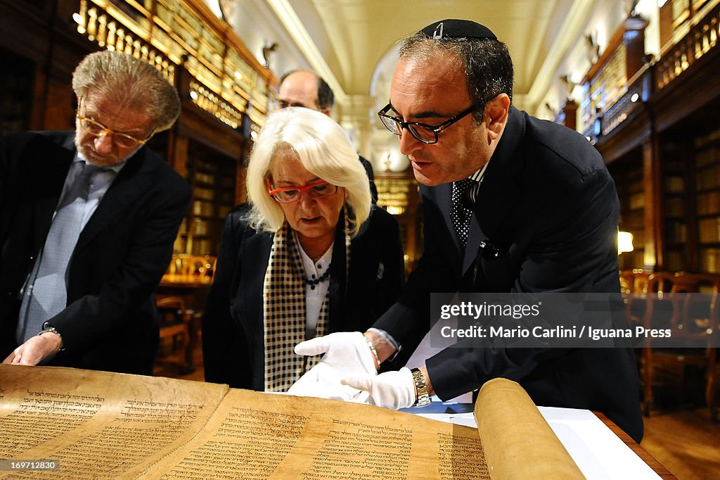 World's Oldest Torah Scroll Found In Bologna