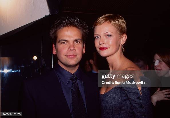 Lachlan & Sarah Murdoch At A Party Lachlan & Sarah Murdoch At A Party