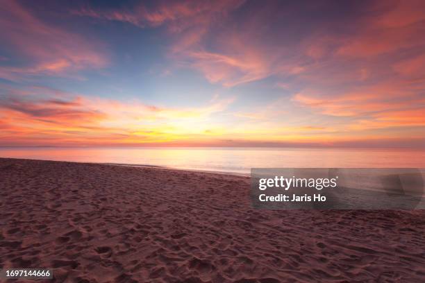 quiet beach at dusk - boracay beach stock pictures, royalty-free photos & images