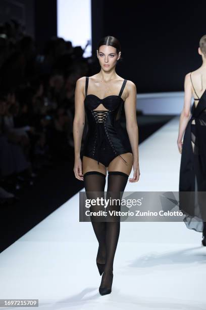 Vittoria Ceretti walks the runway at the Dolce&Gabbana fashion show during the Milan Fashion Week Womenswear Spring/Summer 2024 on September 23, 2023...