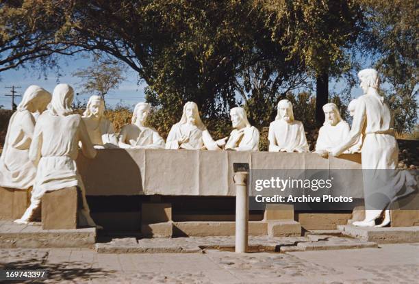 Sculpture by Felix Lucero of Leonardo da Vinci's 'The Last Supper' at Garden of Gethsemane, Tucson, Arizona, December 1958.