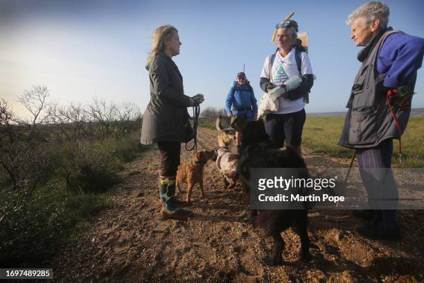 Dr Charlie Gardner meets other dog walkers on his walk and takes the opportunity to do a little outreach during a walk to highlight climate change on...