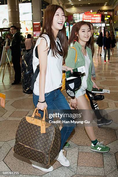 Kim Lee Rin Kim Hye Rin Photos and Premium High Res Pictures - Getty Images