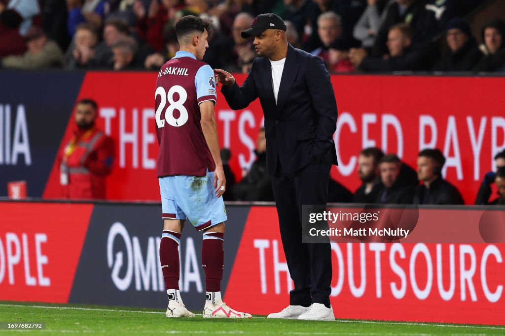 Burnley FC v Manchester United - Premier League