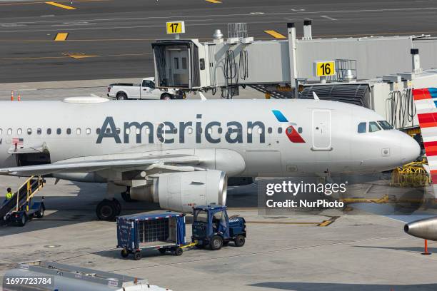 American Airlines Airbus A319 aircraft at LaGuardia Airport in NY. The Airbus A319-100 narrow-body jet airplane has the registration N710UW. The...