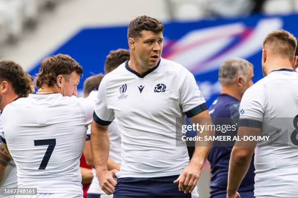 Scotland's lock Grant Gilchrist takes part in the captain's run training session at Pierre-Mauroy stadium in Villeneuve-d'Ascq near Lille, northern...