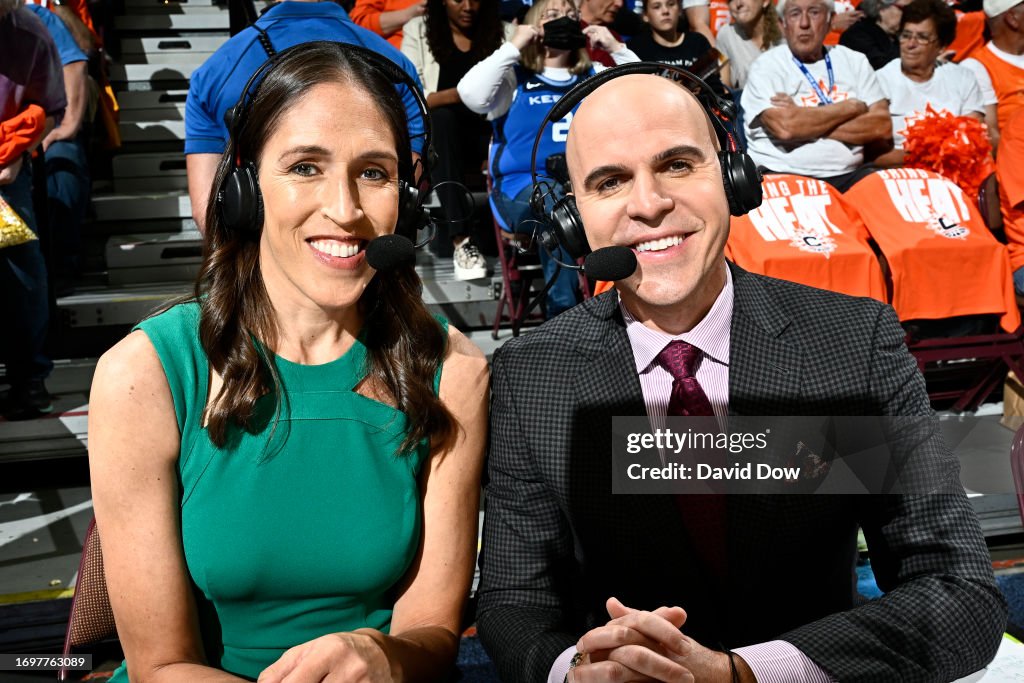 Ryan Roccio Rebecca Lobo and Ryan Ruocco pose pregame at the New York Liberty ...
