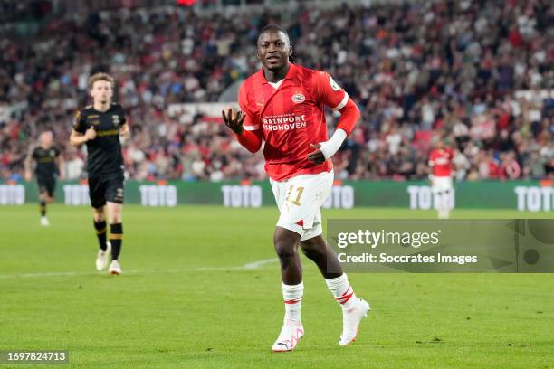 Johan Bakayoko of PSV during the Dutch Eredivisie match between PSV v Go Ahead Eagles at the Philips Stadium on September 27, 2023 in Eindhoven...