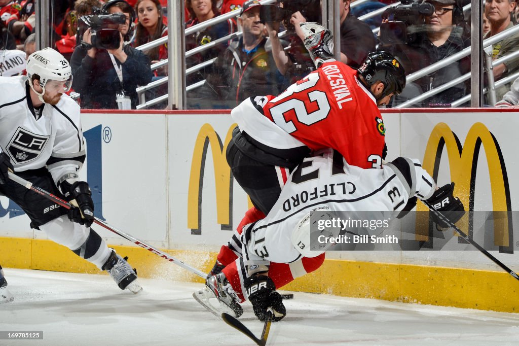 Los Angeles Kings v Chicago Blackhawks - Game One