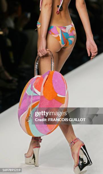 Model presents a creation by British designer Matthew Williamson for Italian fashion house Emilio Pucci during the Spring/Summer 2007 women's...