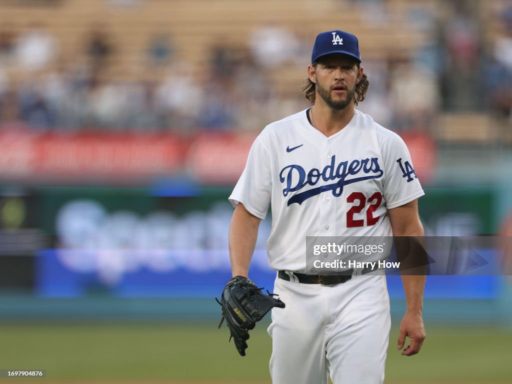 San Francisco Giants v Los Angeles Dodgers