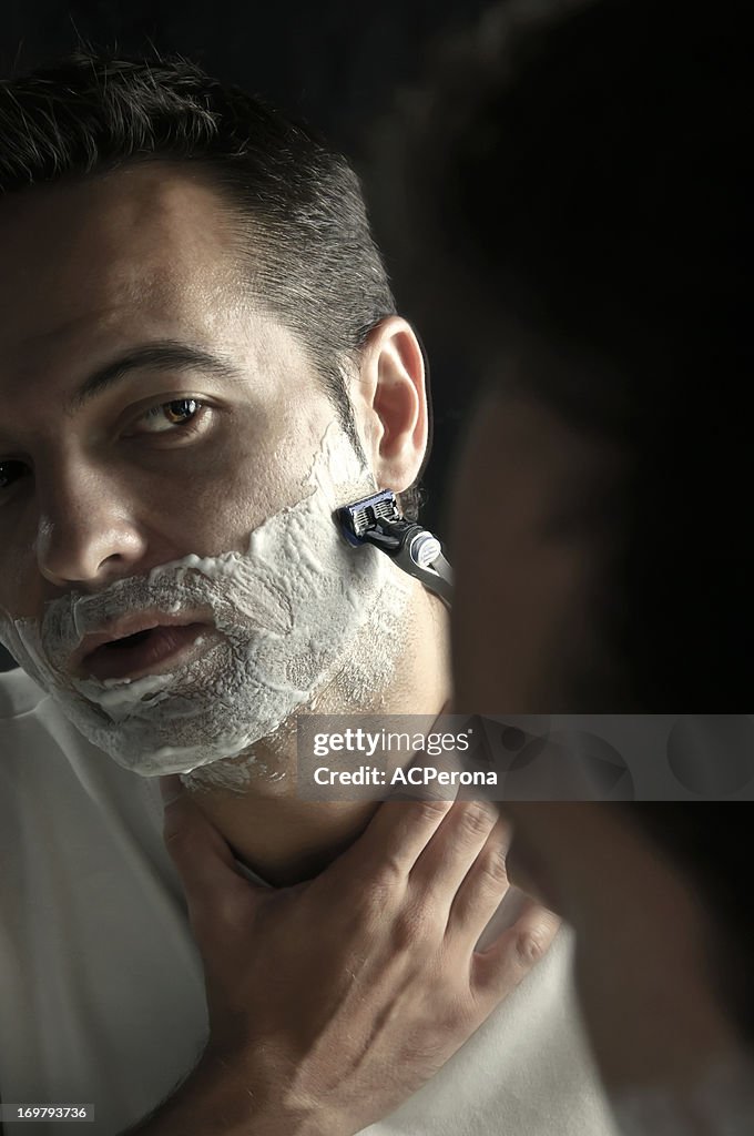 Shaving - Afeitar - Raser