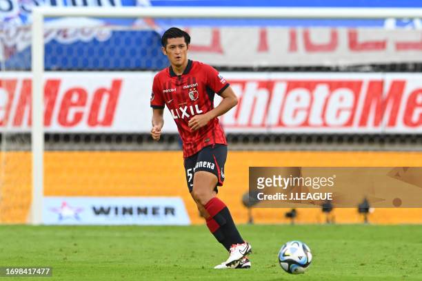 Naomichi UEDA of Kashima Antlers in action during the J.LEAGUE Meiji Yasuda J1 28th Sec. Match between Kashima Antlers and Yokohama F･Marinos at...